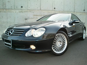 ベース車両　年式：2002年式　グレード：SL500　純正色：エメラルドブラック